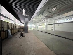 Midland House (D7), Retail #456676381